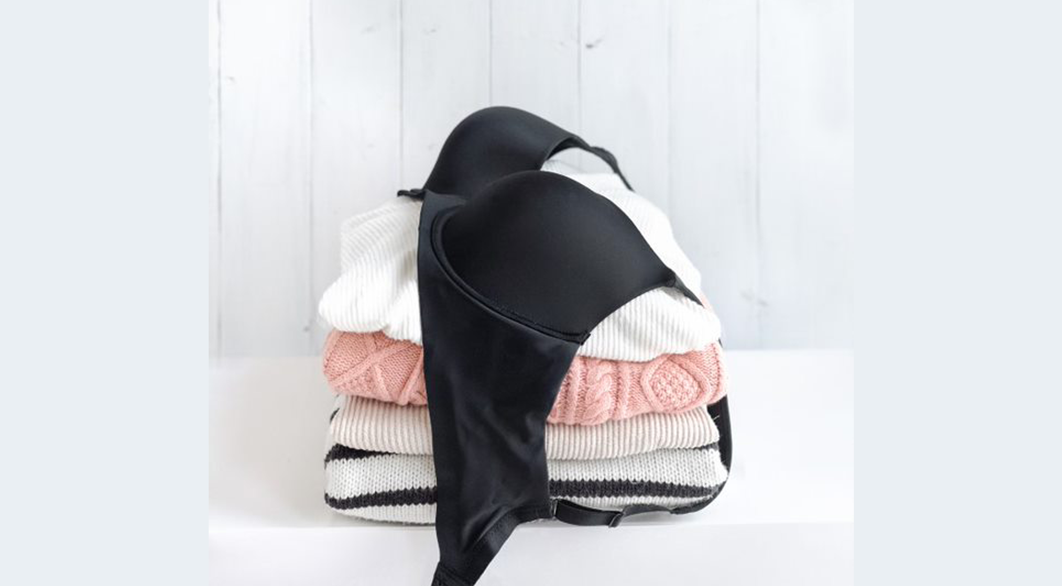 http://www.leadinglady.com/cdn/shop/articles/comf_bras_for_every_sweater_RS.png?v=1582142419